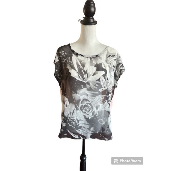 American Eagle Outfitters Tops - American Eagle Outfitters XL Pink and Black Sheer Top